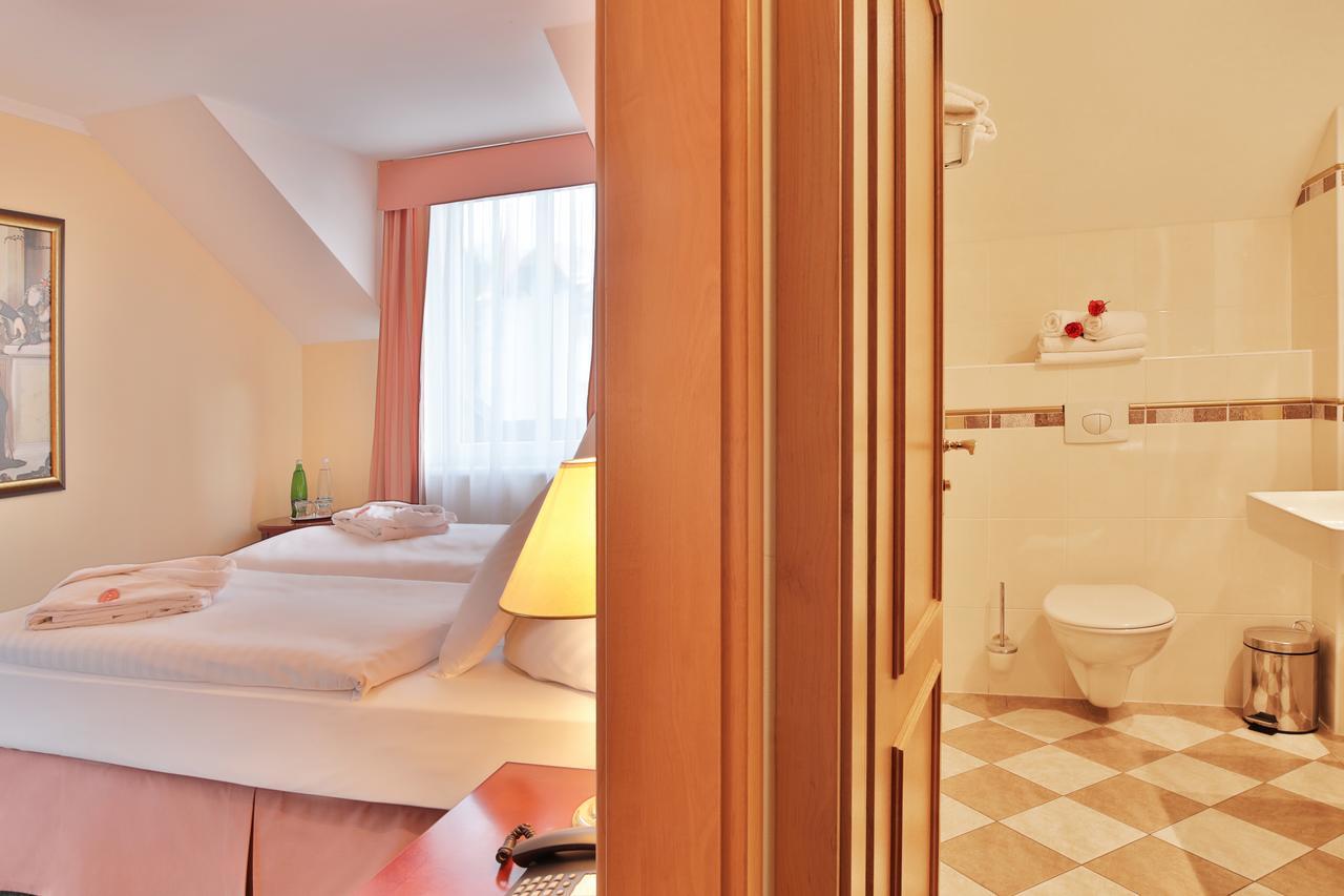 Villa Regent Spa & Wellness Mariánské Lázně Екстериор снимка